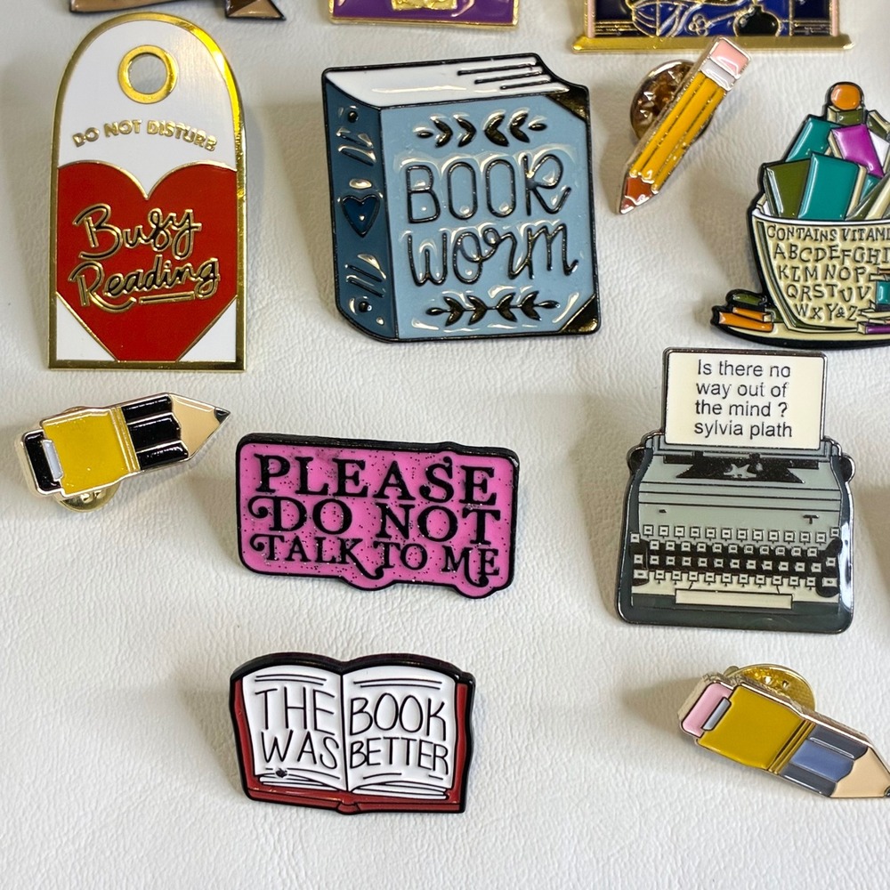 Book Lover Enamel Pin Lot Typewriter Library Tea Reading 32pc Collection - Picture 10 of 16